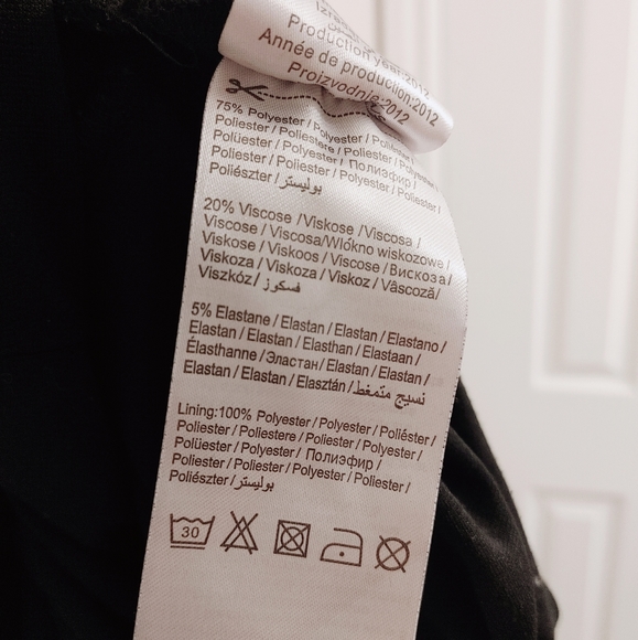 Colour-block Dress - Picture 9 of 9